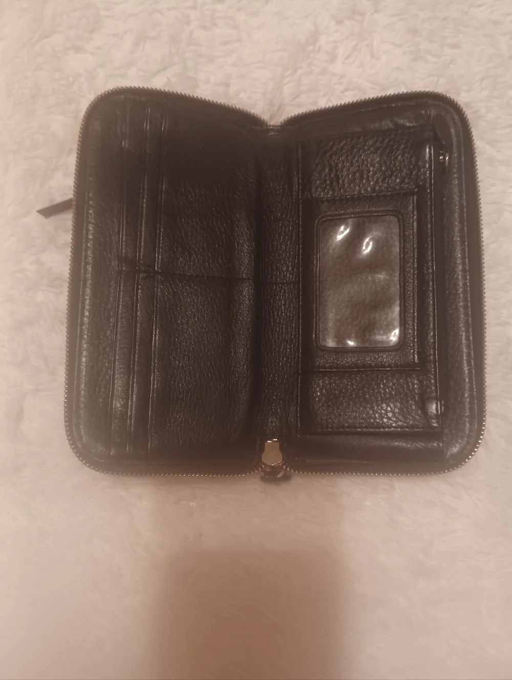 Brighton Wallet Black Patent Leather Zip Closure - Picture 3 of 7
